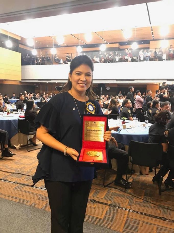 Bacoor City Mayor Lani Mercado Revilla was named one of the Best Local ...